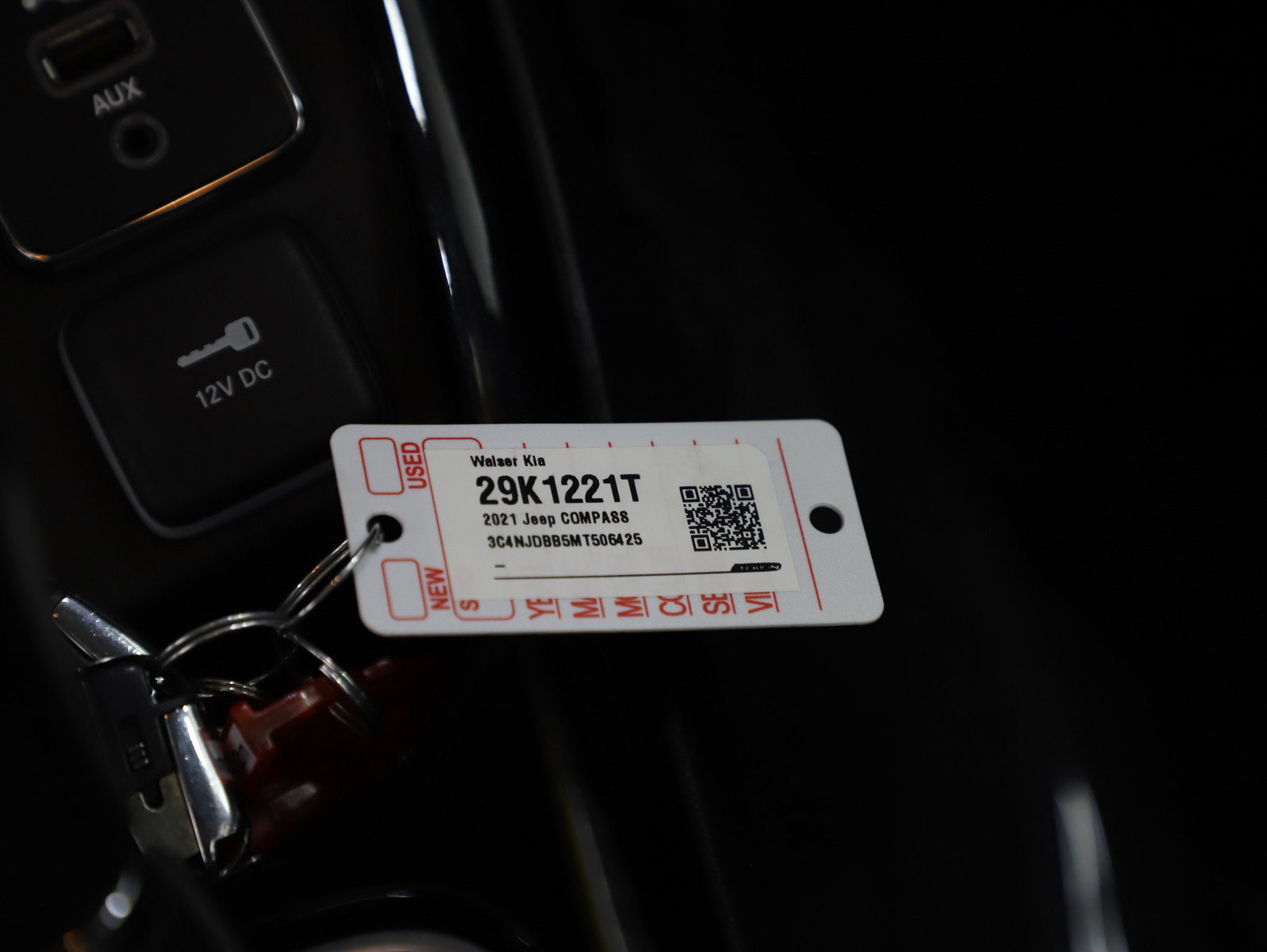 Used 2021 Jeep Compass Latitude image 32