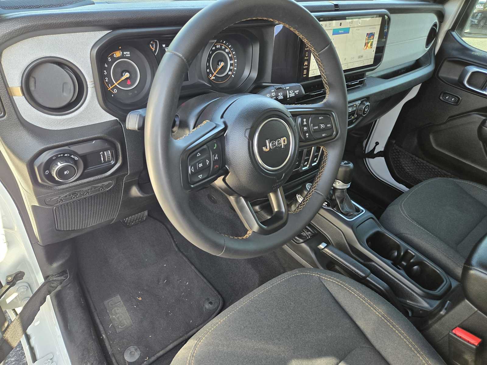 Used 2024 Jeep Wrangler Sport AWD/4WD image 22