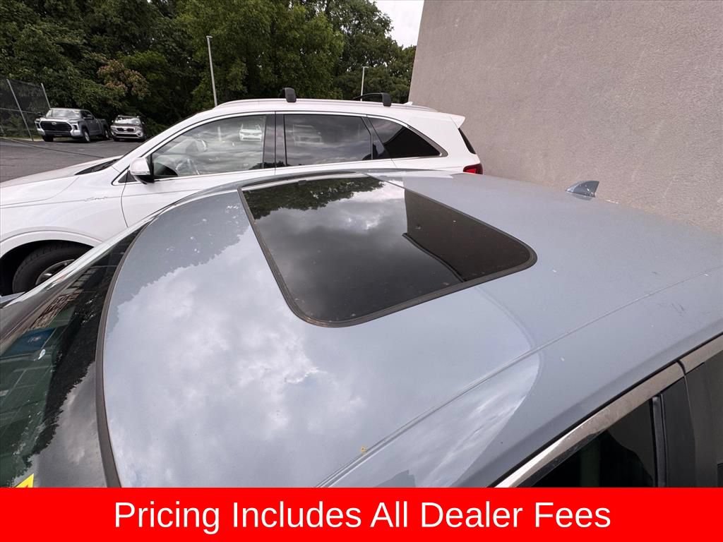 Used 2023 Honda Civic EX image 8