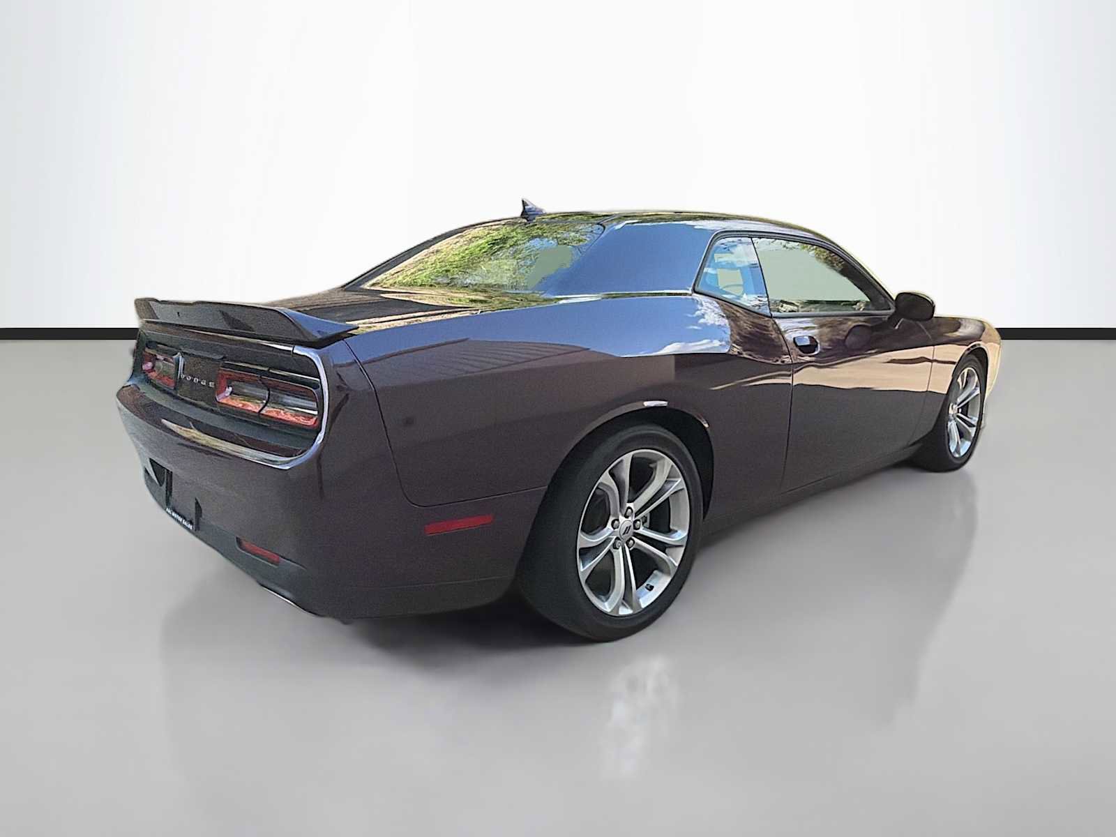Used 2022 Dodge Challenger GT w/ Plus Package RWD image 3