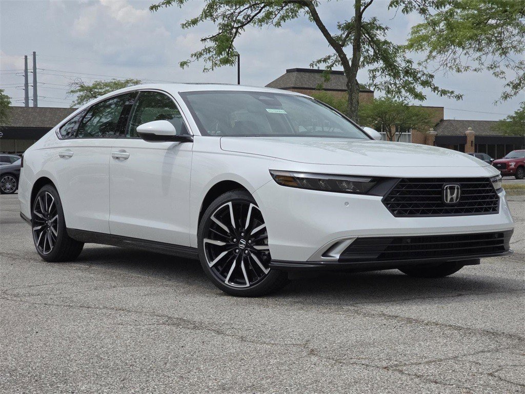 New 2025 Honda Accord Touring image 2