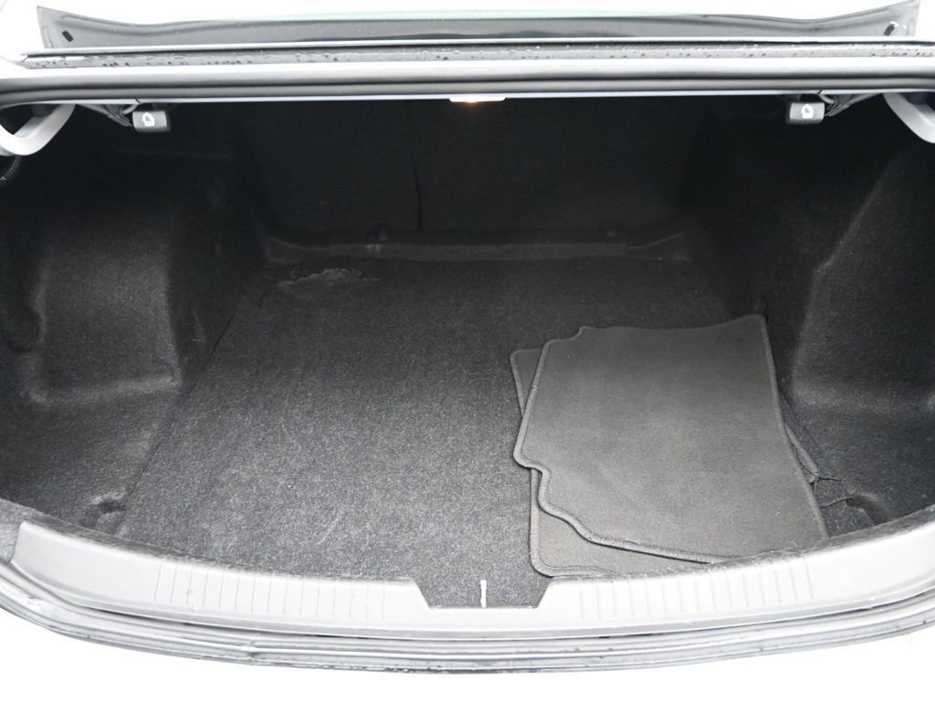 Used 2023 Chevrolet Malibu LT image 20