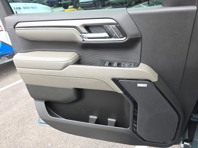 Used 2025 Chevrolet Silverado 1500 ZR2 image 31