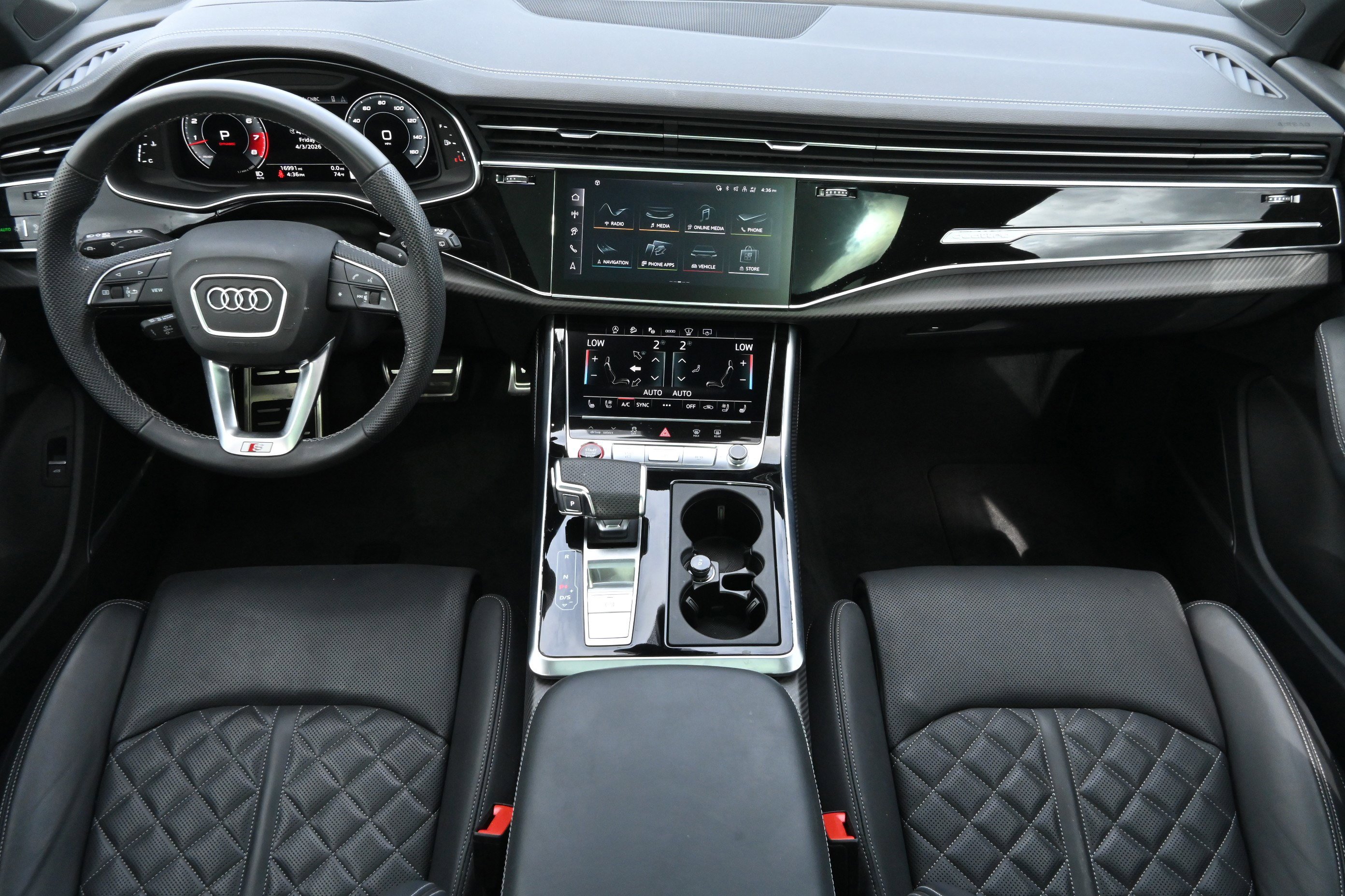 Used 2025 Audi SQ7 Prestige image 16