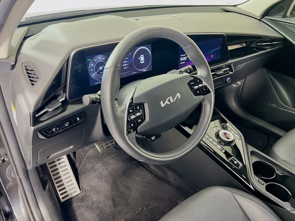 Certified 2023 Kia Niro Wave FWD image 7