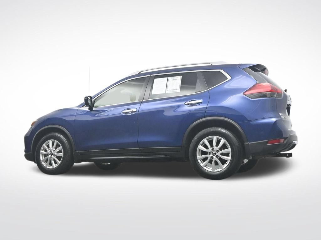 Used 2017 Nissan Rogue SV FWD image 47