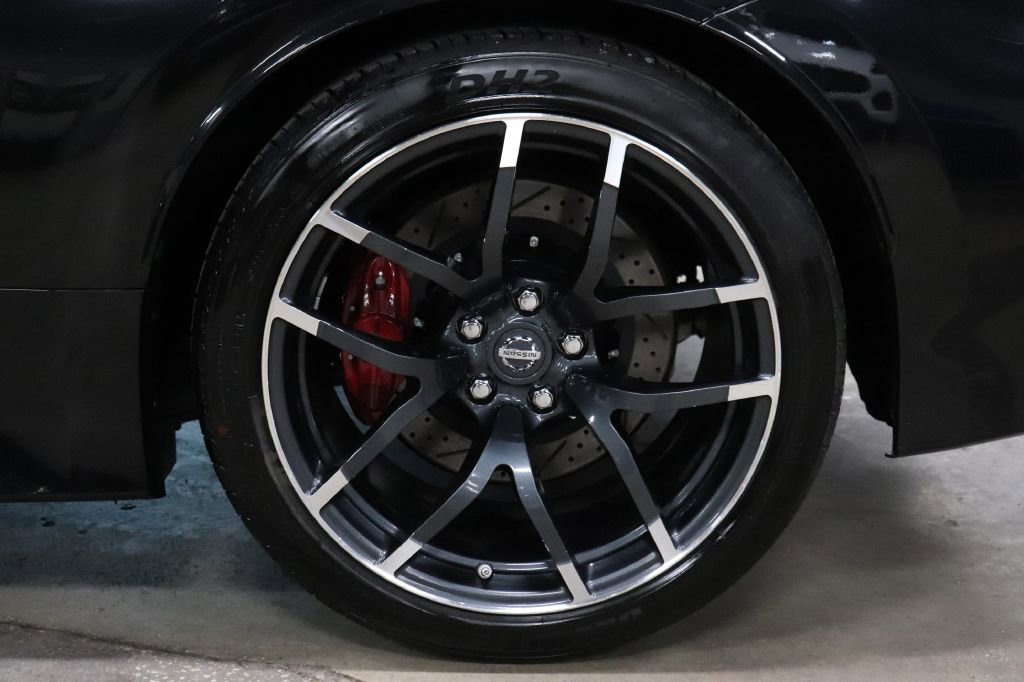 Used 2016 Nissan 370Z NISMO image 28