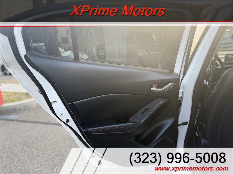 Used 2016 MAZDA MAZDA3 i Grand Touring FWD image 24