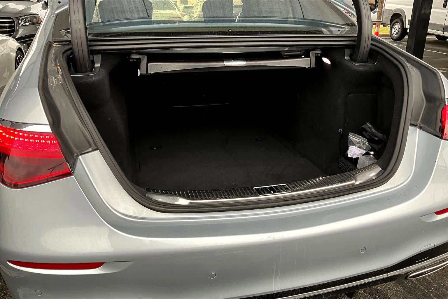 Certified 2022 Mercedes-Benz S 500 4MATIC image 36