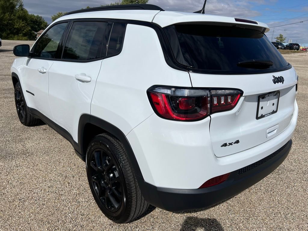 New 2026 Jeep Compass Latitude image 5