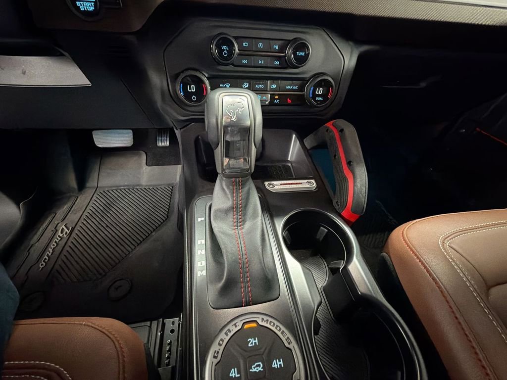 Used 2024 Ford Bronco Heritage Edition AWD/4WD image 16