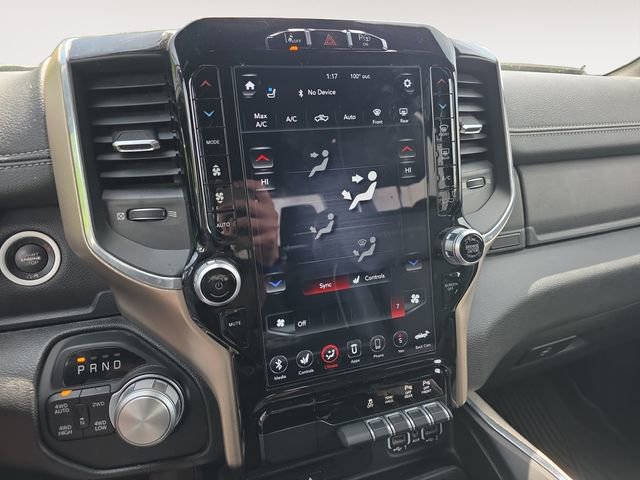 Used 2019 RAM 1500 Laramie AWD/4WD image 10