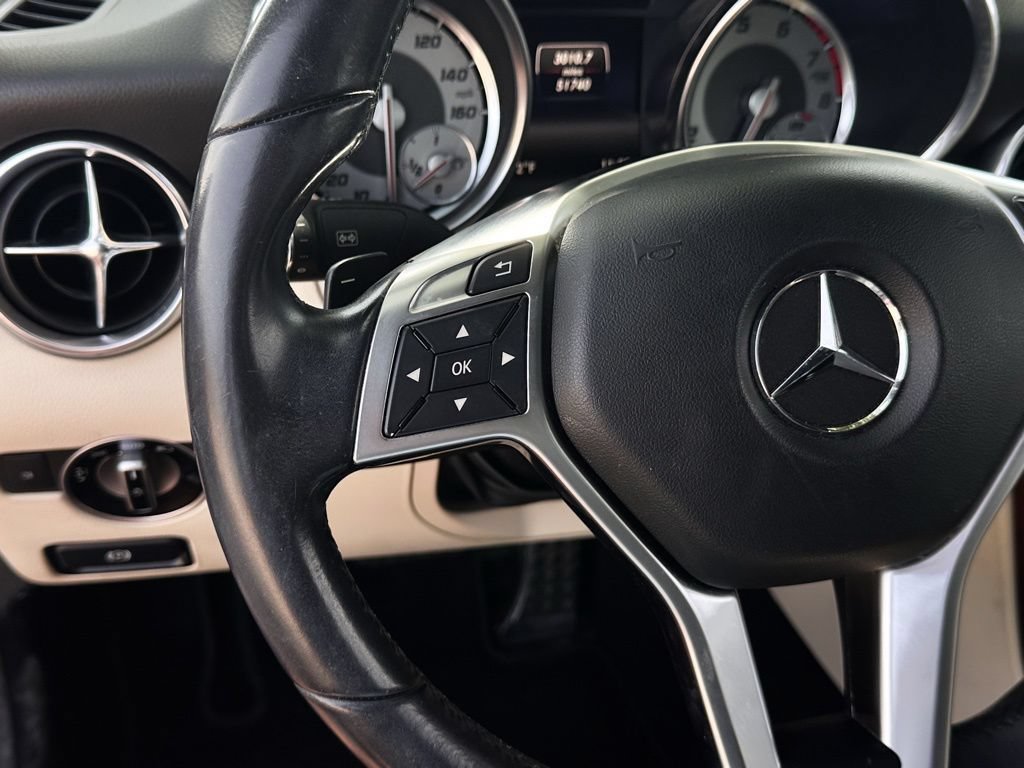 Used 2016 Mercedes-Benz SLK 300 image 14