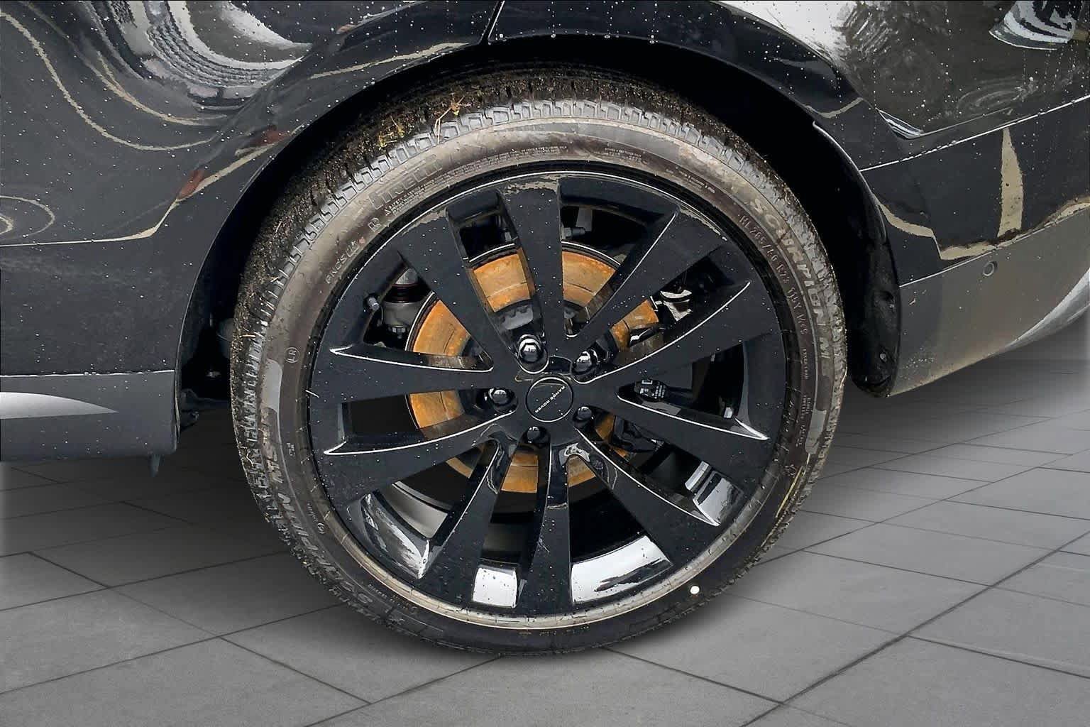 New 2026 Land Rover Range Rover Sport SE AWD/4WD image 16