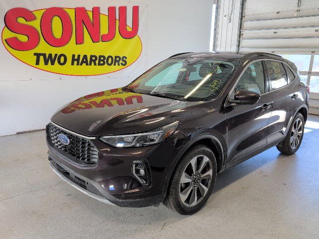 Certified 2023 Ford Escape Platinum AWD/4WD image 1