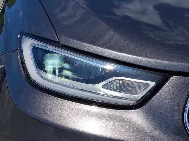 Certified 2023 Chrysler Pacifica Touring-L FWD image 9