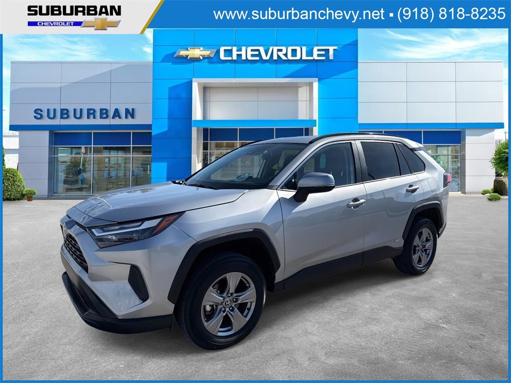 Used 2025 Toyota RAV4 XLE