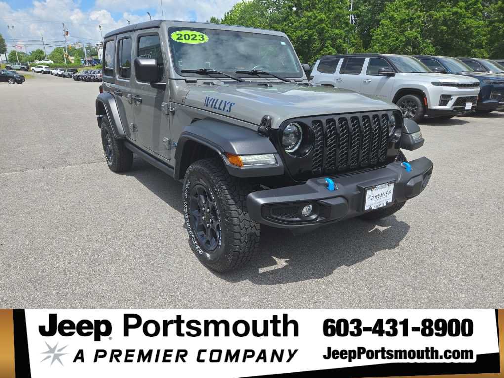 Used 2023 Jeep Wrangler Unlimited w/ Cold Weather Group AWD/4WD image 1