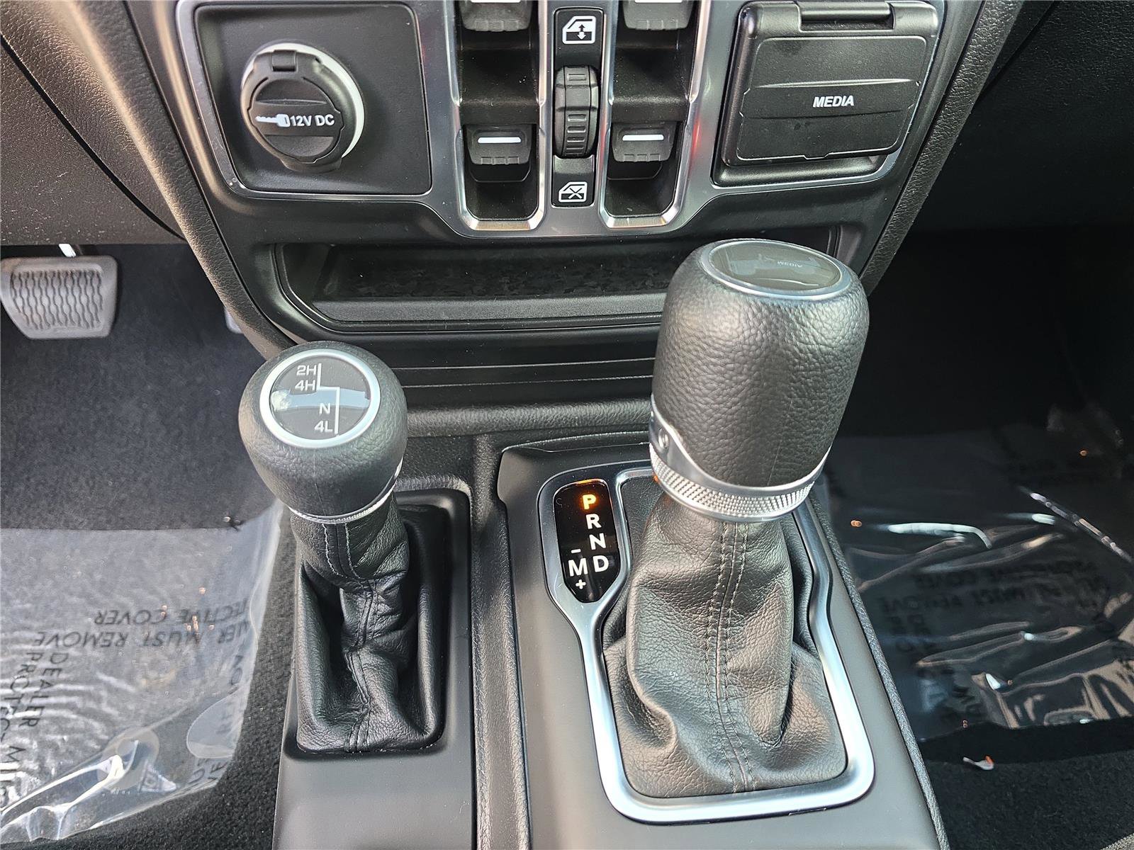 Used 2023 Jeep Wrangler Unlimited Sport w/ Sun And Sound Package AWD/4WD image 20