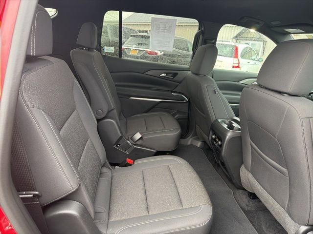 Used 2024 Chevrolet Traverse LT w/ LPO, Floor Liner Package image 25