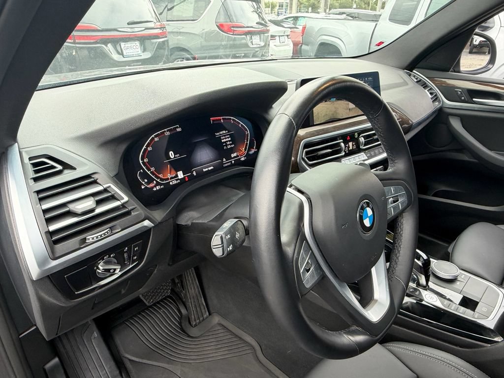 Used 2024 BMW X3 sDrive30i w/ Convenience Package RWD image 10