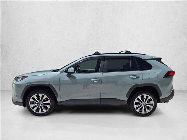 Used 2019 Toyota RAV4 XLE Premium w/ Cold Weather Package FWD image 8
