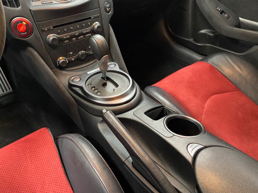 Used 2016 Nissan 370Z NISMO RWD image 29
