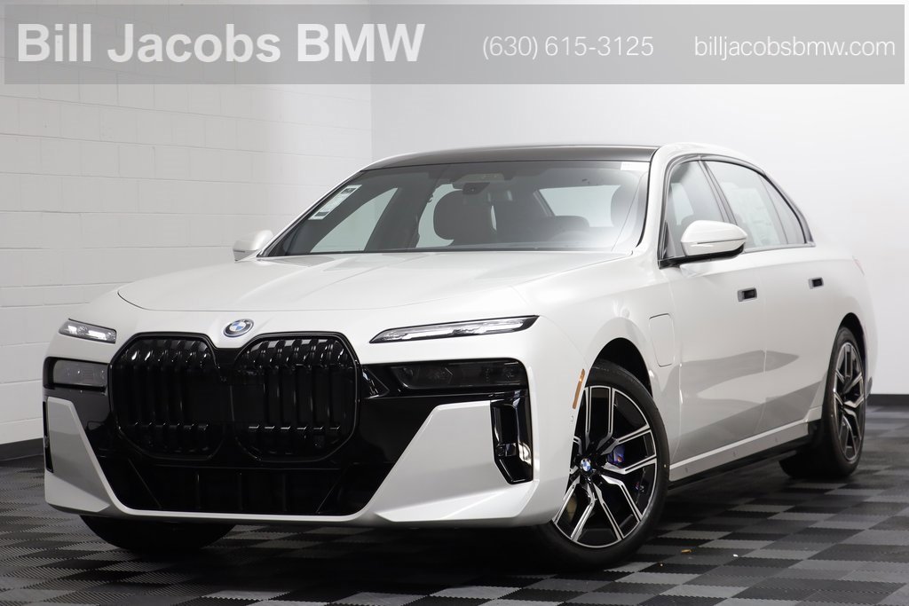 New 2026 BMW 750e xDrive w/ Executive Package