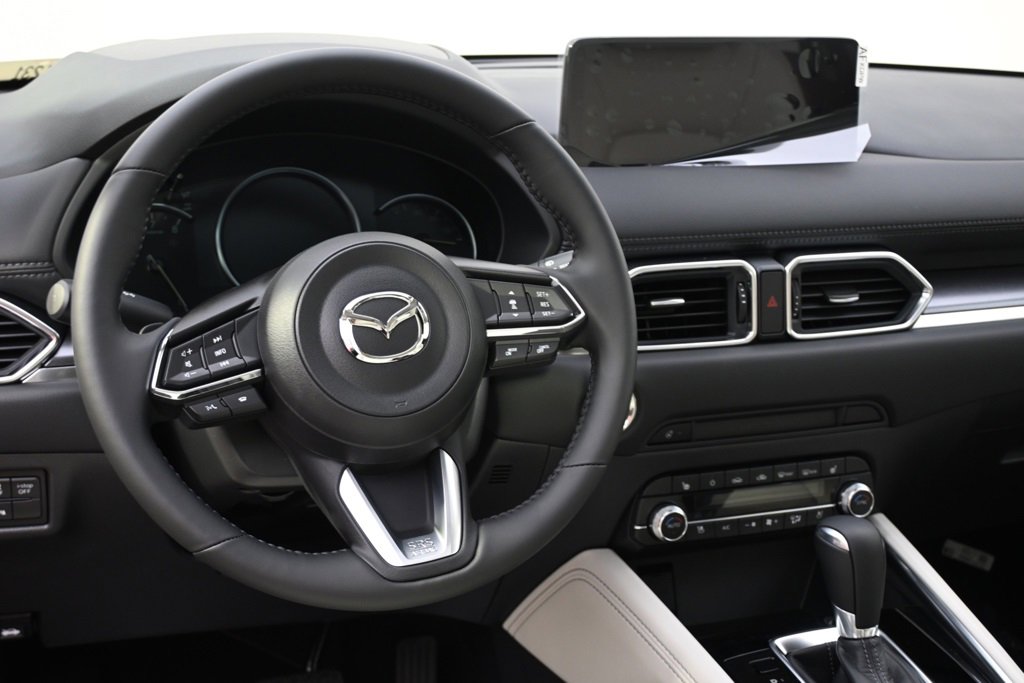 New 2025 MAZDA CX-5 AWD 2.5 S w/ Premium Plus Pkg image 12