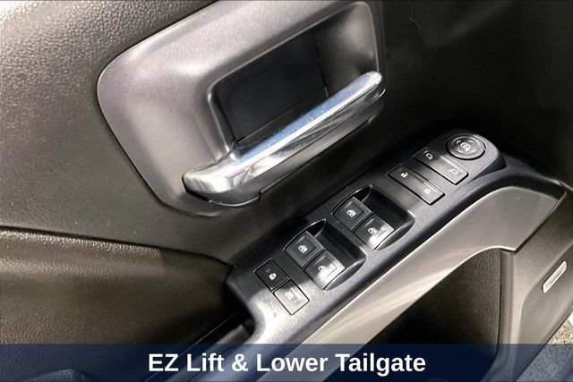 Used 2018 Chevrolet Silverado 1500 LT w/ Redline Edition AWD/4WD image 47