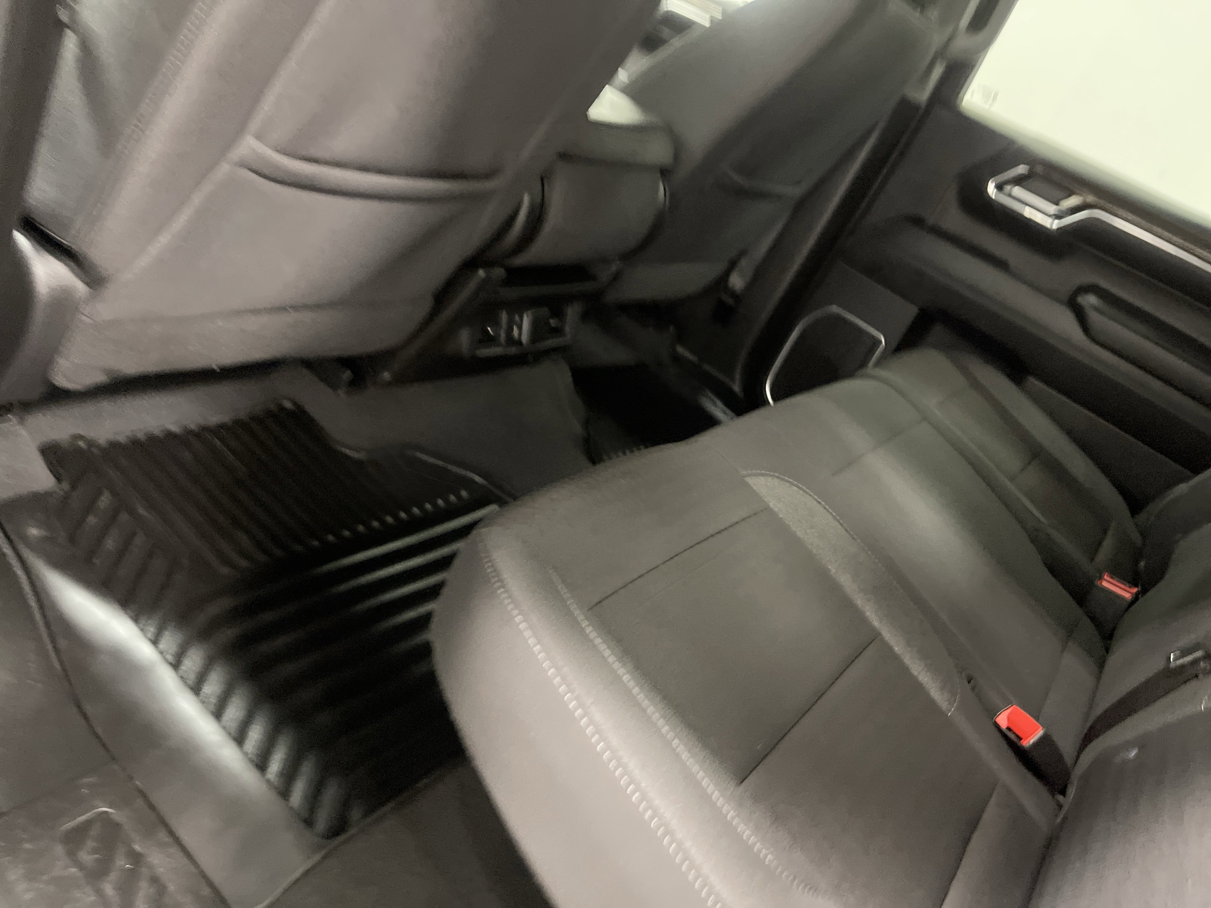 Used 2024 GMC Sierra 1500 SLE AWD/4WD image 17