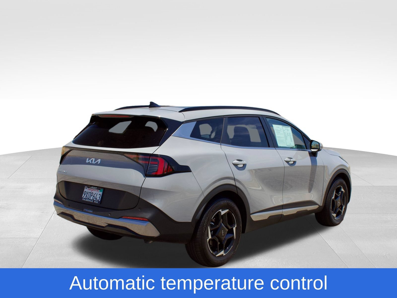 Used 2026 Kia Sportage EX w/ EX Panorama Roof Package FWD image 5