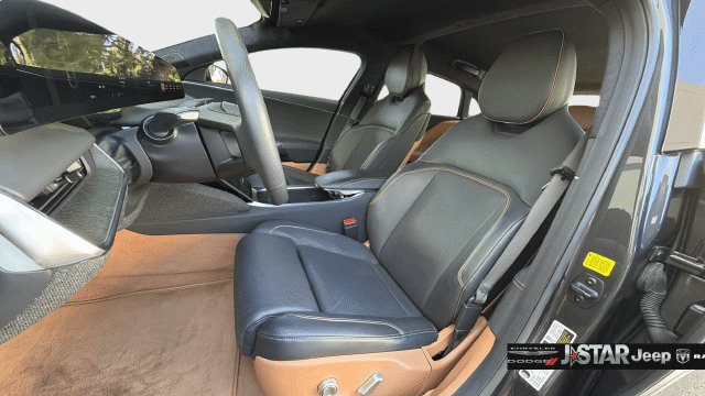 Used 2024 Lucid Air Touring AWD/4WD image 10