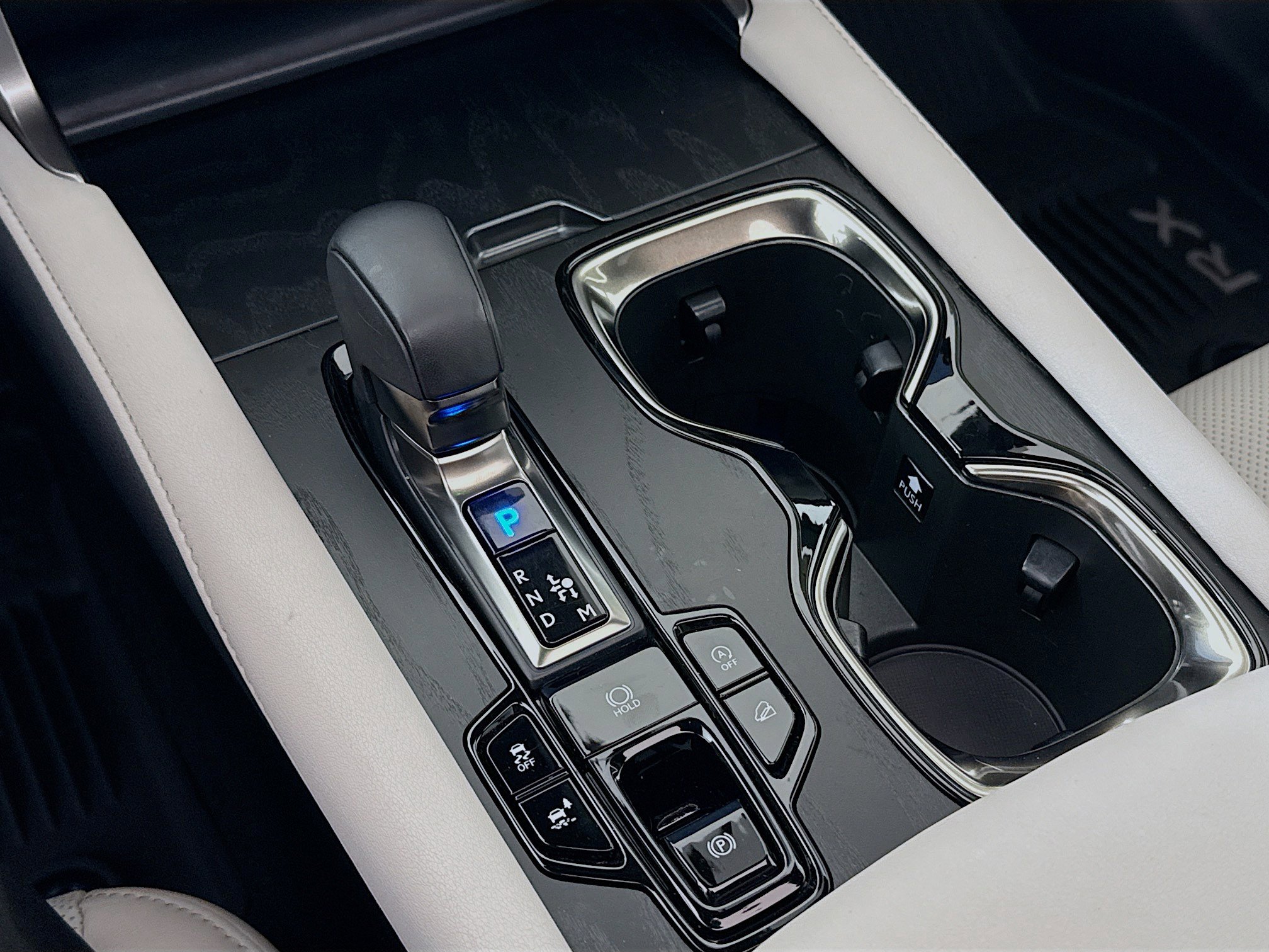 Certified 2023 Lexus RX 350 Premium w/ Cold Area Package image 18