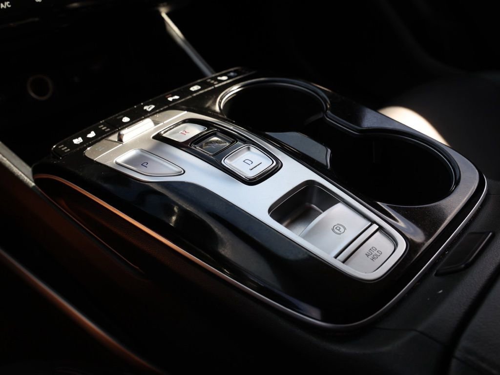 Used 2024 Hyundai Tucson Limited image 31