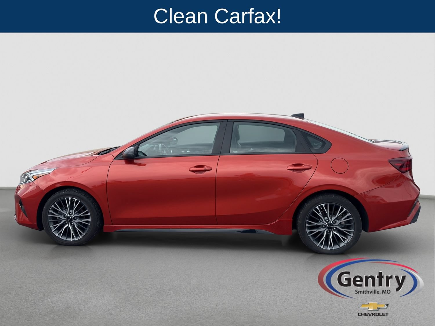 Used 2023 Kia Forte GT-Line FWD image 3