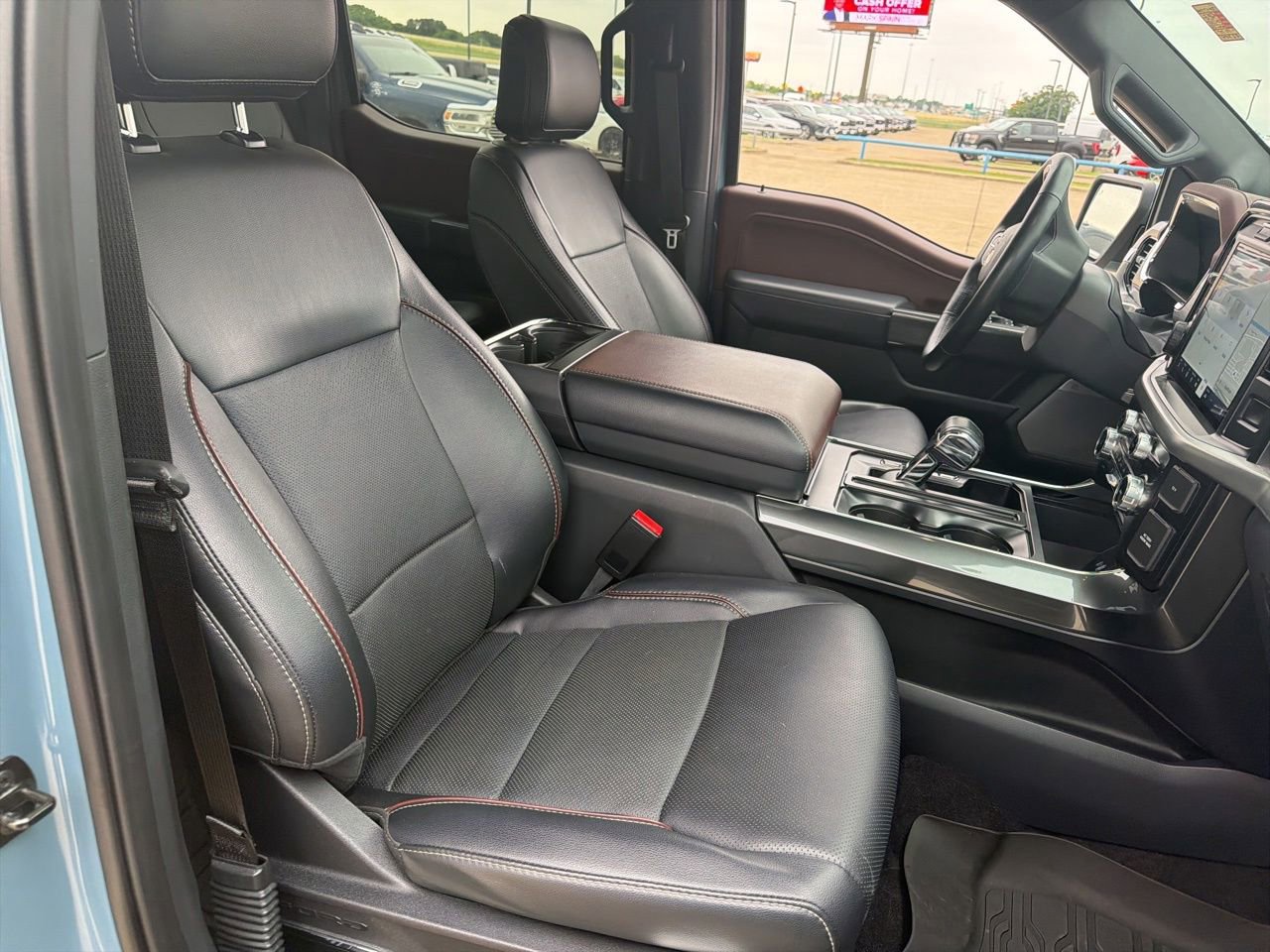 Used 2023 Ford F150 Lariat AWD/4WD image 18