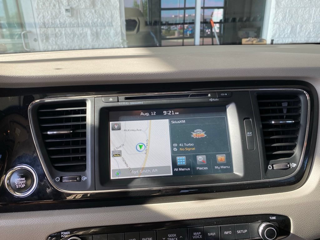 Used 2016 Kia Sedona SX Limited FWD image 17