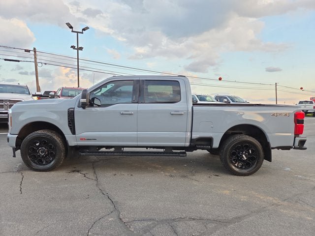Used 2024 Ford F250 Lariat w/ Lariat Ultimate Package image 3