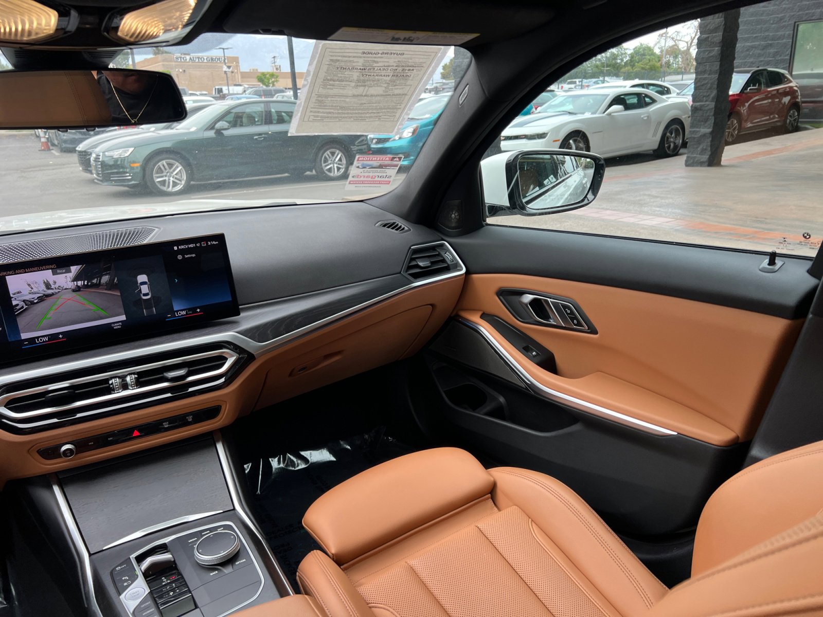 Used 2023 BMW 330e w/ Premium Package image 18