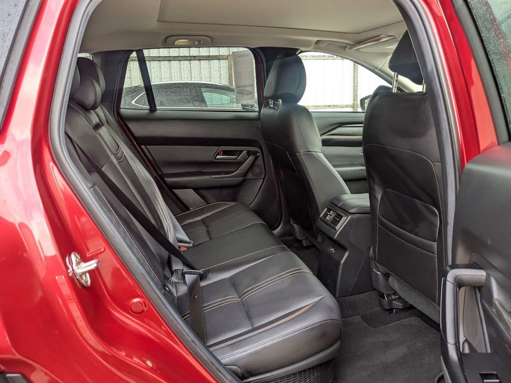 Used 2025 MAZDA CX-50 AWD 2.5 Hybrid w/ Premium Pkg image 31