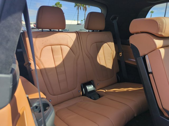 Used 2021 BMW X7 M50i w/ Executive Package AWD/4WD image 22