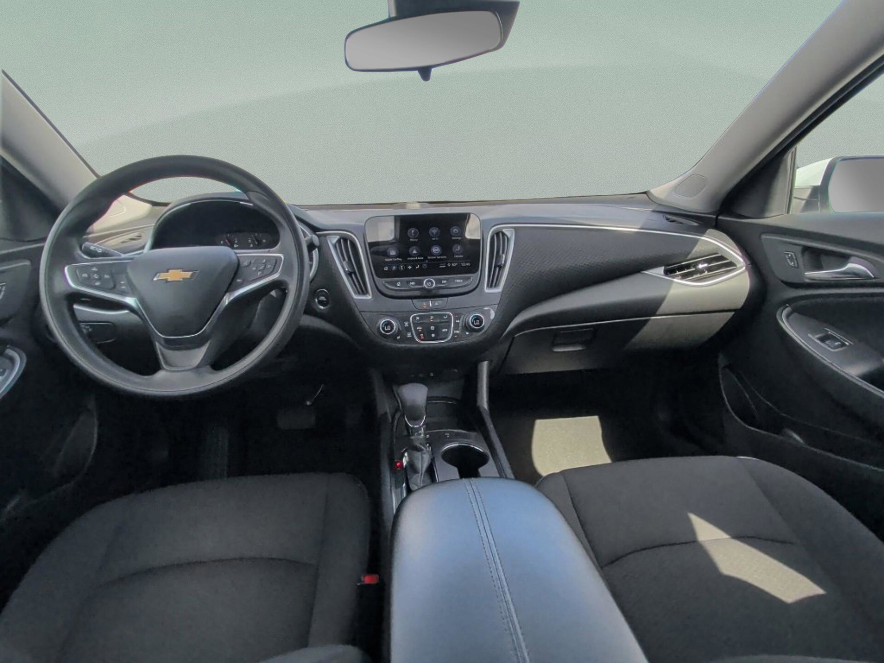 Used 2025 Chevrolet Malibu LT image 16