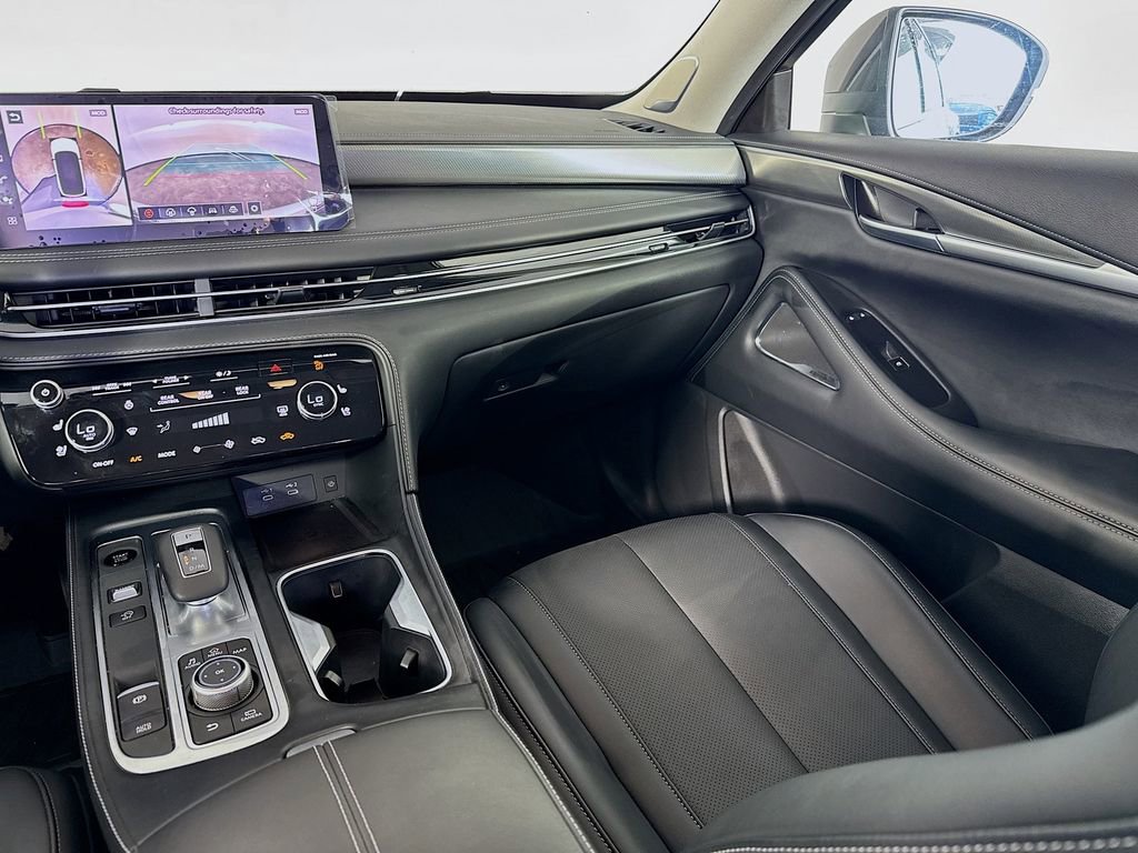 Certified 2026 INFINITI QX60 Luxe w/ Cargo Package image 25