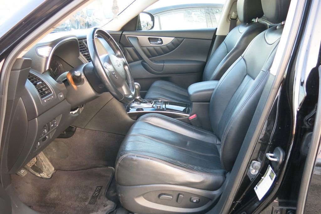 Used 2016 INFINITI QX70 AWD image 13
