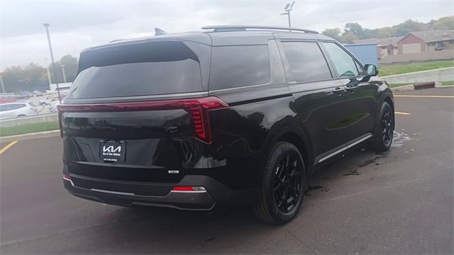 New 2026 Kia Carnival SX Prestige image 2