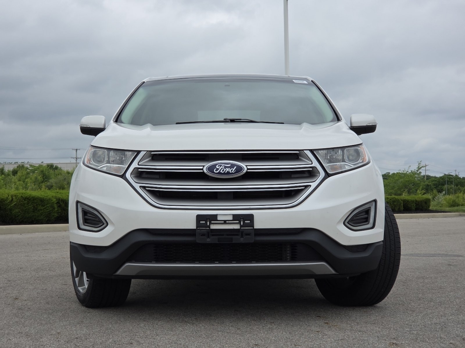 Used 2015 Ford Edge Titanium w/ Equipment Group 301A AWD/4WD image 13
