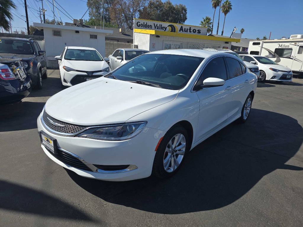 Used 2016 Chrysler 200 Limited w/ Convenience Group image 1