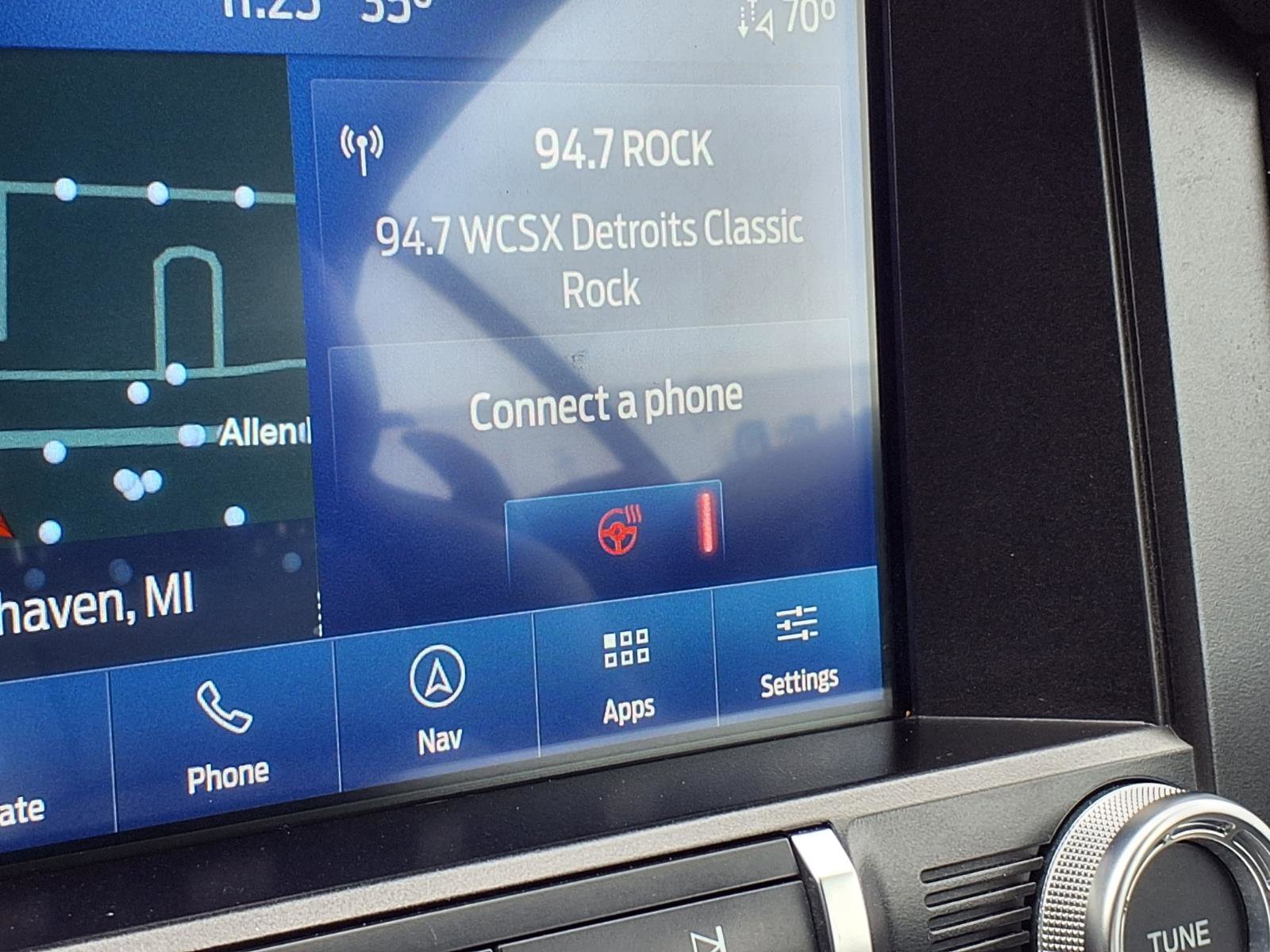 Used 2022 Ford Mustang Premium w/ Equipment Group 201A image 8