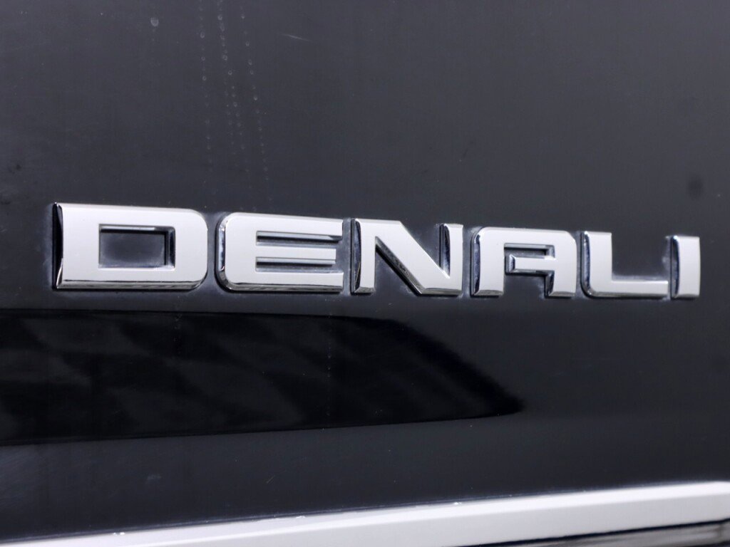 Used 2019 GMC Yukon Denali w/ Denali Ultimate Package image 46